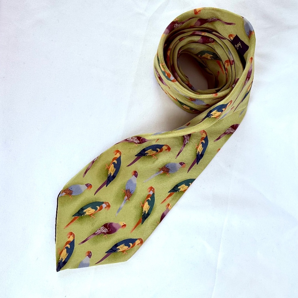 Pelican Bay Necktie Green Parrots Silk Tie Florida Novelty Bird Parakeets EUC